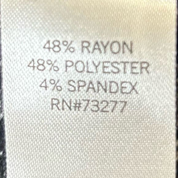 NWT Apt 9 Gray/Black Wrap Dress. Size MPetite. Casual. Wear to Work. Career. - Picture 9 of 10